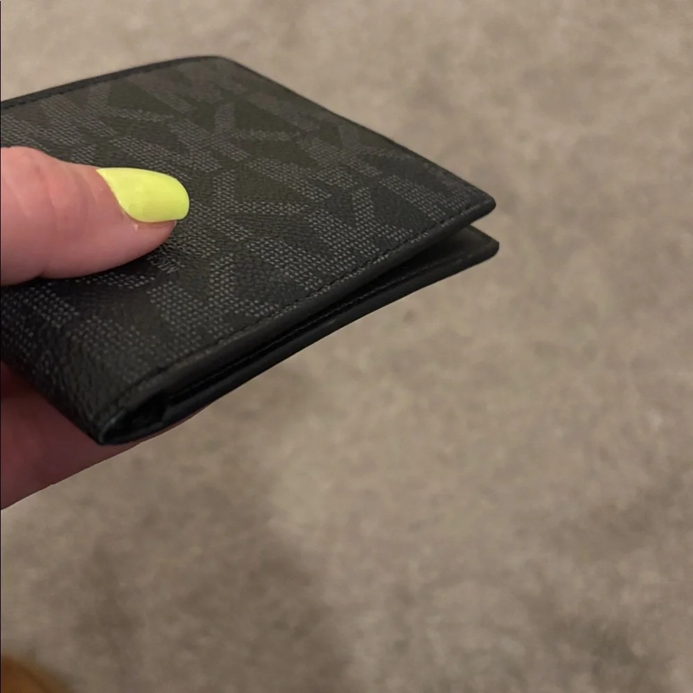 Men’s Michael kors wallet